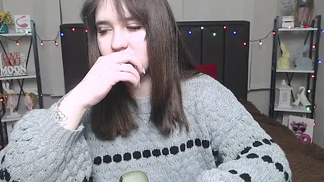 LauraHlot online show from February 2025 09:06:02 PM