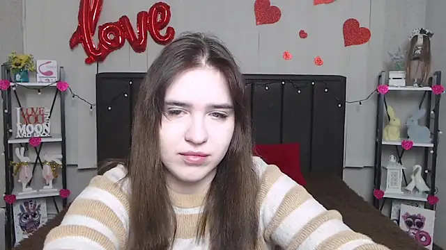 LauraHlot online show from February 2025 06:21:01 PM