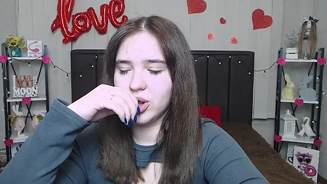 LauraHlot online show from February 2025 03:35:01 AM