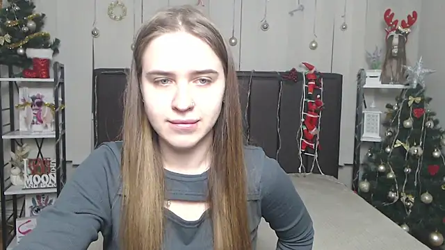 LauraHlot online show from December 2025 06:59:02 PM