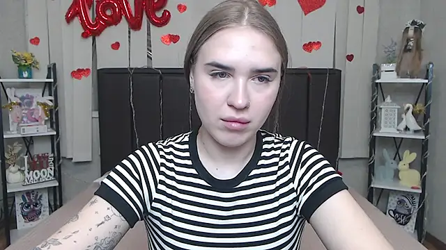 LauraHlot online show from March 2026 06:14:01 AM