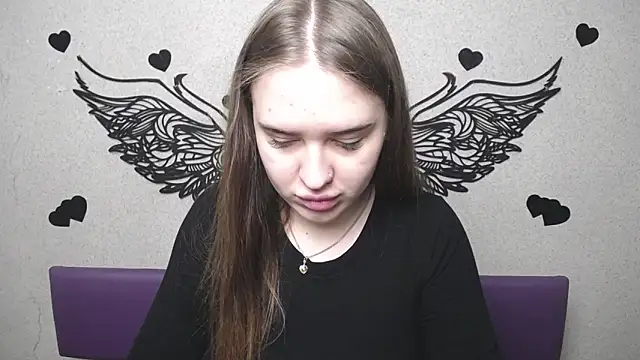 LauraHlot online show from April 2026 05:34:01 AM
