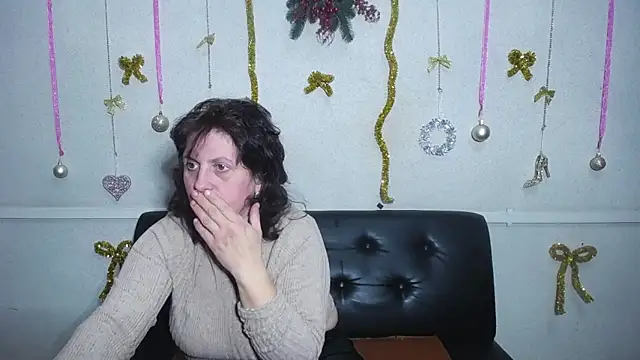 LuciaMii online show from December 2024 09:17:01 PM