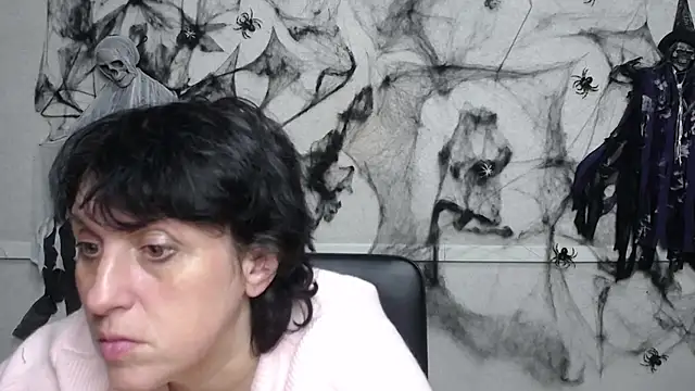 LuciaMii online show from October 2025 05:02:02 PM