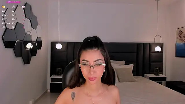 ValeriaVelvet online show from March 2025 05:50:01 PM