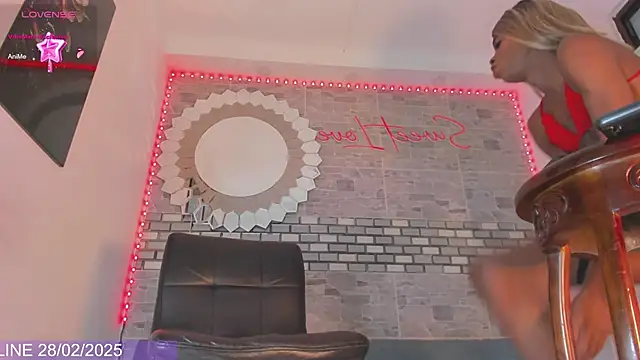 Karla-Ebony online show from February 2025 01:25:02 PM