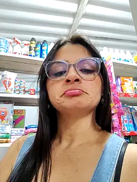 Linda Lars online show from January 2026 02:47:01 AM