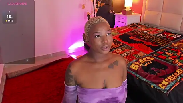 Snapshot of KenyaMystic chatting on January 2025 08:37:02 PM KenyaMystic online show from January 2025 08:37:02 PM