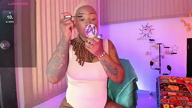 Snapshot of KenyaMystic chatting on February 2025 08:58:01 PM KenyaMystic online show from February 2025 08:58:01 PM