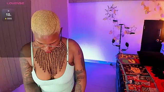 Snapshot of KenyaMystic chatting on February 2025 09:51:02 AM KenyaMystic online show from February 2025 09:51:02 AM