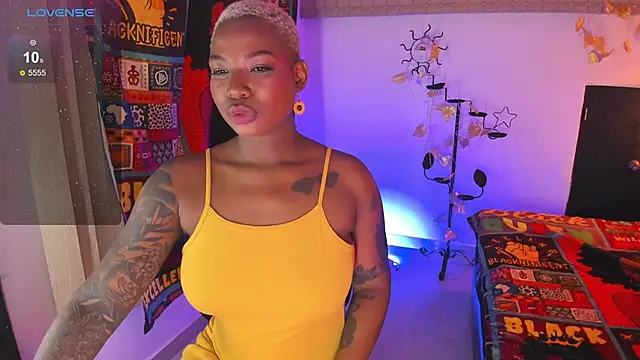 Snapshot of KenyaMystic chatting on February 2025 11:41:01 PM KenyaMystic online show from February 2025 11:41:01 PM