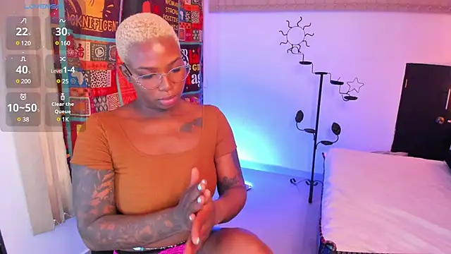 Snapshot of KenyaMystic chatting on February 2025 04:35:01 PM KenyaMystic online show from February 2025 04:35:01 PM