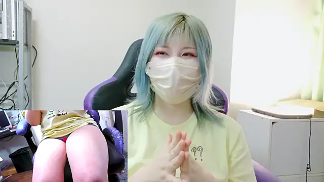 Snapshot of hazuki_8008 chatting on March 2026 03:56:01 AM hazuki 8008 online show from March 2026 03:56:01 AM