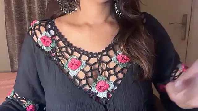 Cupid of Hearts online show from February 2026 03:57:01 PM