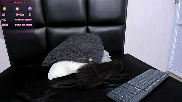 Snapshot of Milk_max_18 chatting on January 2025 09:04:01 AM Milk max 18 online show from January 2025 09:04:01 AM