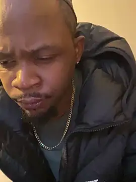 MobyDxck online show from January 2025 12:47:02 PM