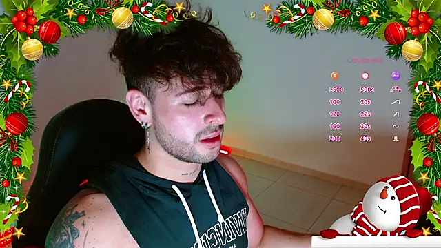 Snapshot of Ares_blue chatting on December 2024 11:23:02 AM Ares blue online show from December 2024 11:23:02 AM