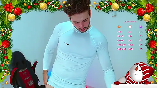 Snapshot of Ares_blue chatting on December 2024 01:55:02 PM Ares blue online show from December 2024 01:55:02 PM