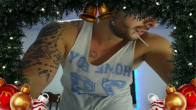 Snapshot of Ares_blue chatting on December 2024 02:26:01 AM Ares blue online show from December 2024 02:26:01 AM