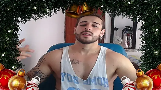 Snapshot of Ares_blue chatting on December 2024 06:05:01 PM Ares blue online show from December 2024 06:05:01 PM