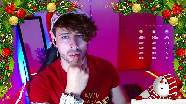 Snapshot of Ares_blue chatting on December 2024 11:18:01 AM Ares blue online show from December 2024 11:18:01 AM