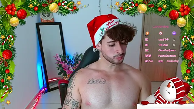 Snapshot of Ares_blue chatting on December 2024 02:27:01 PM Ares blue online show from December 2024 02:27:01 PM