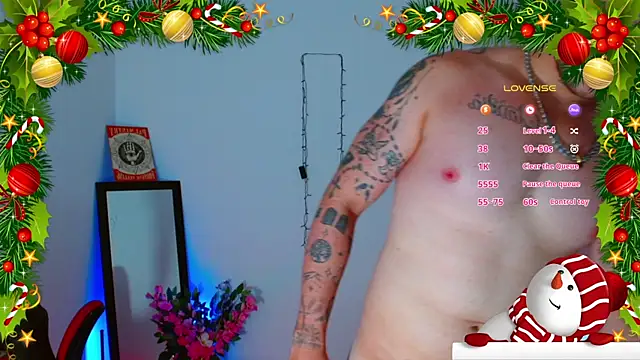 Snapshot of Ares_blue chatting on December 2024 05:13:01 PM Ares blue online show from December 2024 05:13:01 PM