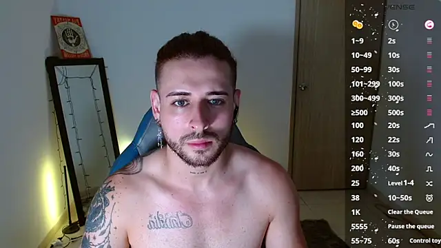 Snapshot of Ares_blue chatting on February 2025 12:14:02 PM Ares blue online show from February 2025 12:14:02 PM