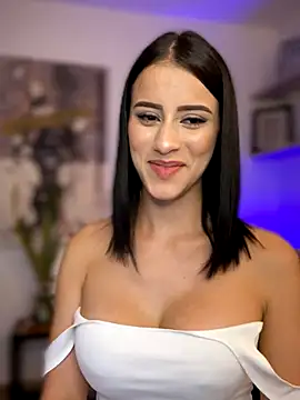 Snapshot of SarahhSmitth1 chatting on December 2024 02:53:01 AM SarahhSmitth1 online show from December 2024 02:53:01 AM