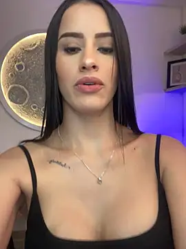 Snapshot of SarahhSmitth1 chatting on March 2025 11:31:02 PM SarahhSmitth1 online show from March 2025 11:31:02 PM