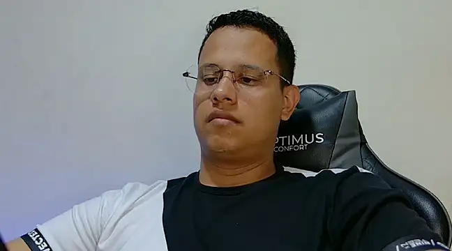 LiamVidal online show from January 2025 07:32:01 PM