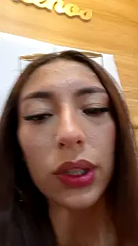 Snapshot of Tomoe_b chatting on January 2025 03:33:01 PM Tomoe b online show from January 2025 03:33:01 PM