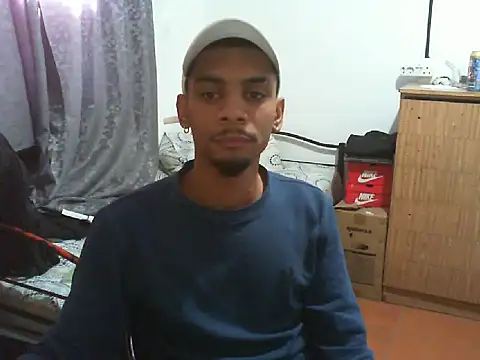 Snapshot of 29YOURZ_28_ chatting on October 2025 02:51:02 PM 29YOURZ 28 online show from October 2025 02:51:02 PM