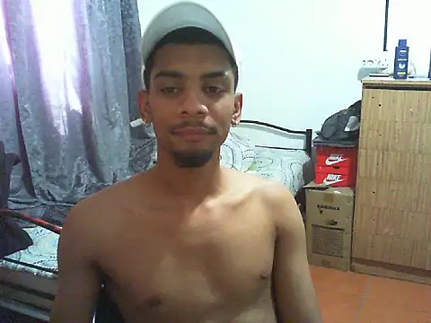 Snapshot of 29YOURZ_28_ chatting on November 2025 12:48:02 PM 29YOURZ 28 online show from November 2025 12:48:02 PM