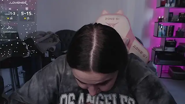 Snapshot of SexyWitch_666 chatting on November 2025 09:28:02 AM SexyWitch 666 online show from November 2025 09:28:02 AM