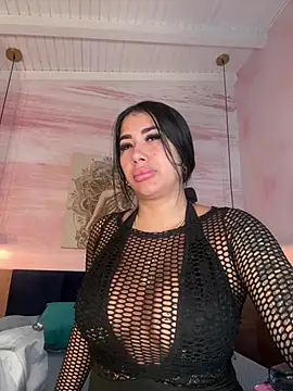 kiim taaylor online show from March 2025 11:38:02 AM