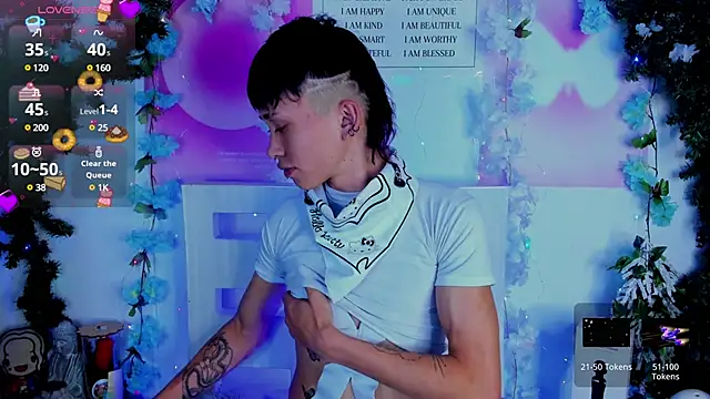 Snapshot of juniior_2311_ chatting on January 2025 09:46:01 PM juniior 2311  online show from January 2025 09:46:01 PM