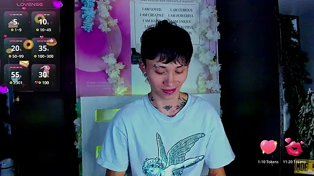 Snapshot of juniior_2311_ chatting on February 2025 09:05:02 PM juniior 2311  online show from February 2025 09:05:02 PM