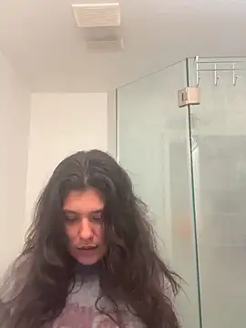 bellababbiii online show from December 2024 07:18:01 PM