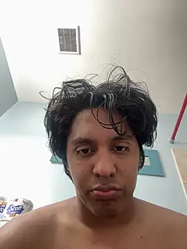 Snapshot of Melvinsiu chatting on April 2026 10:40:02 PM Melvinsiu online show from April 2026 10:40:02 PM