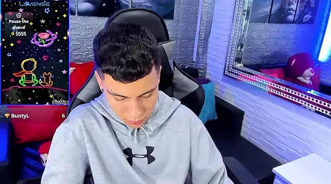 Snapshot of salvadorgomezx chatting on December 2024 10:54:01 AM salvadorgomezx online show from December 2024 10:54:01 AM