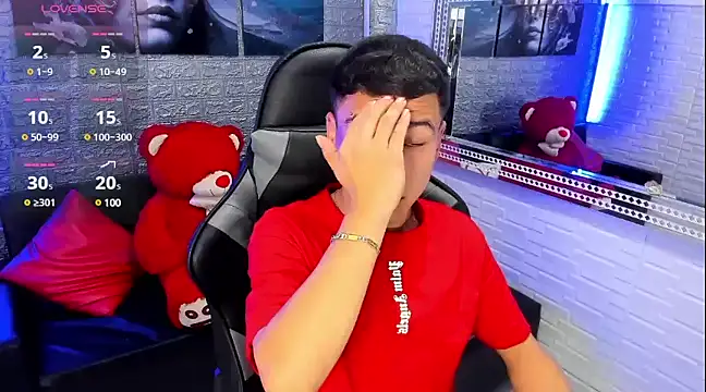 Snapshot of salvadorgomezx chatting on January 2025 07:28:01 PM salvadorgomezx online show from January 2025 07:28:01 PM