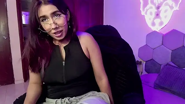Snapshot of Horny_tgn chatting on March 2025 05:42:02 PM Horny tgn online show from March 2025 05:42:02 PM