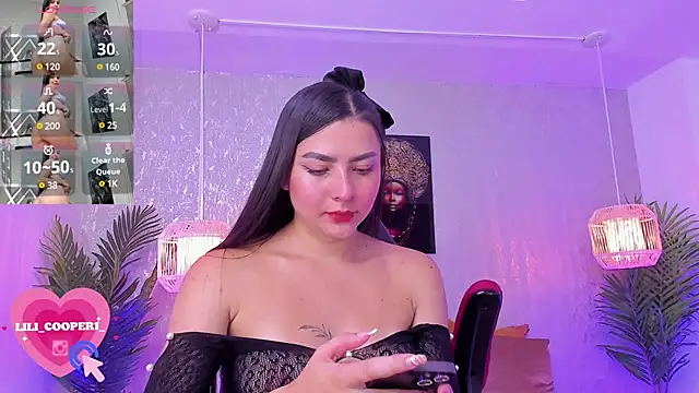 Snapshot of lilicooper_ chatting on January 2025 08:32:01 PM lilicooper online show from January 2025 08:32:01 PM