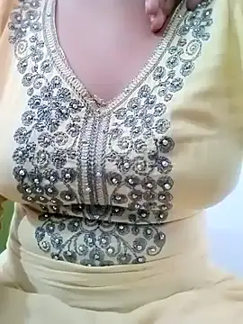Snapshot of Arohi_is_Live chatting on December 2024 09:11:02 AM Arohi is Live online show from December 2024 09:11:02 AM