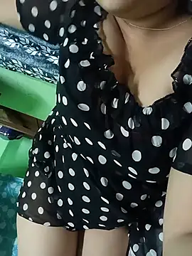 Arohi is Live online show from July 2026 06:32:02 PM