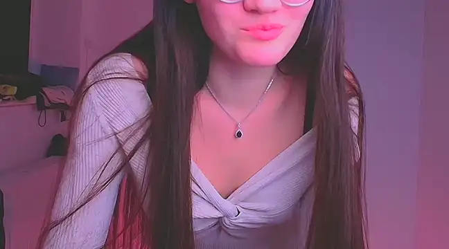 Snapshot of Josephine_jo chatting on December 2024 04:34:02 AM Josephine jo online show from December 2024 04:34:02 AM