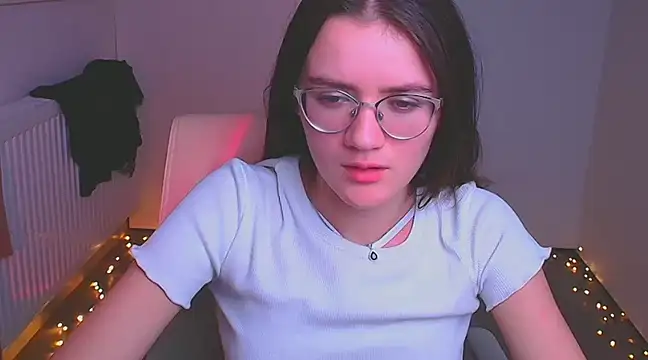 Snapshot of Josephine_jo chatting on December 2024 01:36:02 AM Josephine jo online show from December 2024 01:36:02 AM