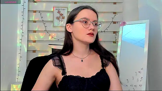 Snapshot of Josephine_jo chatting on September 2025 03:39:02 PM Josephine jo online show from September 2025 03:39:02 PM