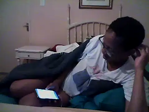 Snapshot of bustybillies chatting on January 2025 07:53:02 PM bustybillies online show from January 2025 07:53:02 PM